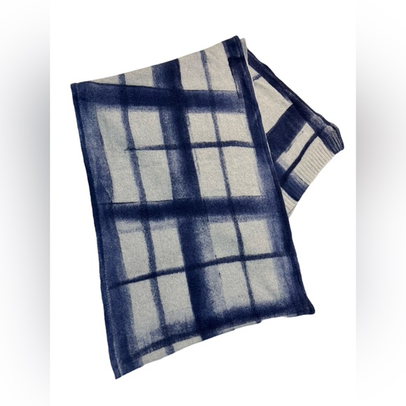 Amina Rubinacci Blue White Windows Abstract Art Cashmere Scarf Made In Italy - Picture 1 of 8